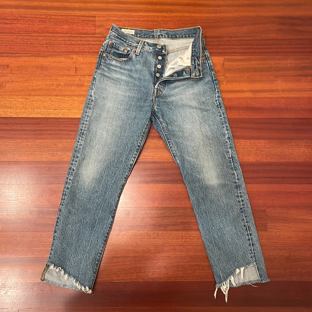 levi’s wedgie straight jean